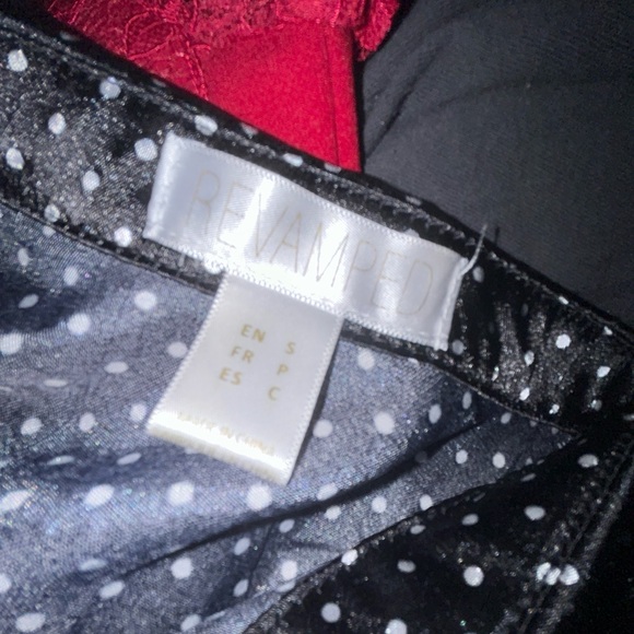 Women’s Size Small Revamped Long Sleeve Shiny Black and White Polka Dot Blouse - Picture 5 of 5